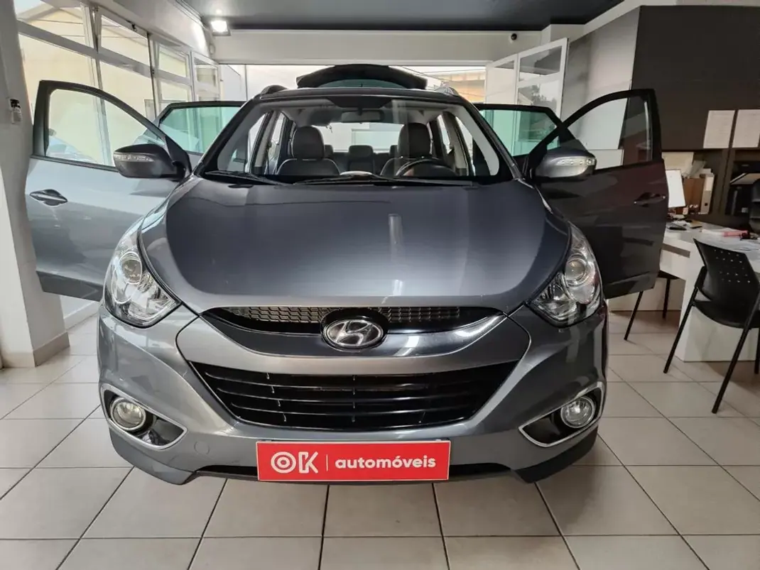 Hyundai ix35 2013 - 9990 EUR, 157000 km - AUTO.MOTO.pt - 157000km - foto 21 de 34