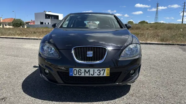 SEAT Leon 2011 - 6950 EUR, 151000 km - AUTO.MOTO.pt - 151000km - foto 3 de 19