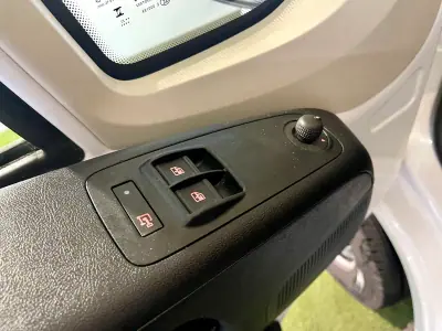 Fiat 2023 - 26450 EUR, 45000 km - AUTO.MOTO.pt - 45000km - foto 25 de 27