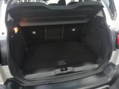 Citroën C3 Aircross 2019 - 14990 EUR, 63000 km - AUTO.MOTO.pt - 63000km - foto 16 de 27