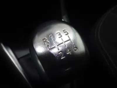 Peugeot 208 2018 - 9900 EUR, 84000 km - 84000km - foto 25 de 26
