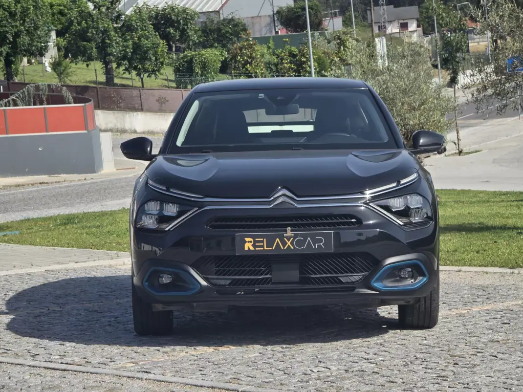 Citroën e-C4 2021 - 16990 EUR, 68500 km - AUTO.MOTO.pt - 68500km - foto 5 de 24