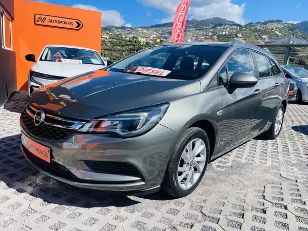 Opel Astra Caravan 2019 - 12950 EUR, 67783 km - AUTO.MOTO.pt - 67783km - foto 3 de 12