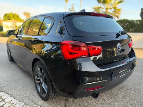 BMW 118 2018 - 17999 EUR, 160000 km - AUTO.MOTO.pt - 160000km - foto 5 de 17