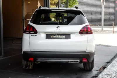 Peugeot 2008 2018 - 11890 EUR, 60033 km - AUTO.MOTO.pt - 60033km - foto 10 de 41