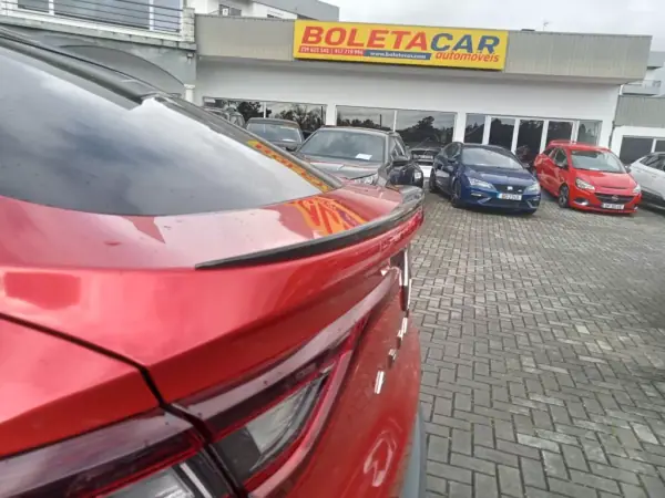 Renault Arkana 2023 - 31500 EUR, 24000 km - AUTO.MOTO.pt - 24000km - foto 38 de 40