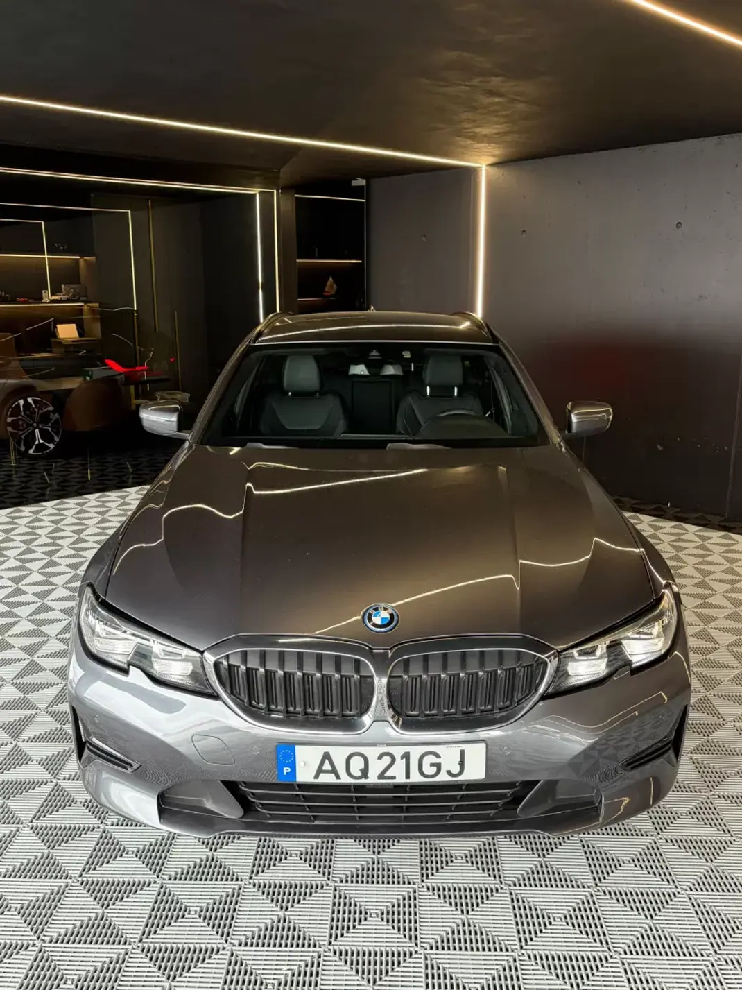 BMW 320 2022 - 29750 EUR, 69000 km - 69000km - foto 6 de 23