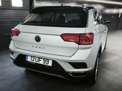 Volkswagen T-Roc 2018 - 15950 EUR, 98000 km - AUTO.MOTO.pt - 98000km - foto 14 de 37