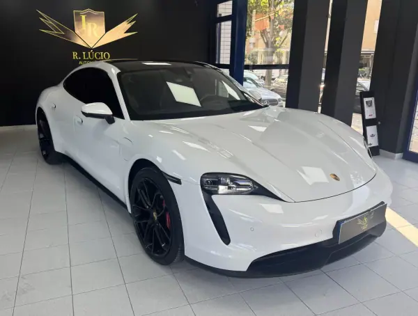 Porsche Taycan 2023 - 82000 EUR, 80500 km - AUTO.MOTO.pt - 80500km - foto 3 de 37