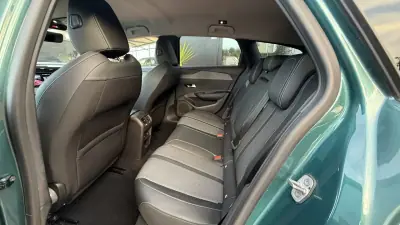 Peugeot 308 SW 2023 - 22990 EUR, 145000 km - AUTO.MOTO.pt - 145000km - foto 13 de 24