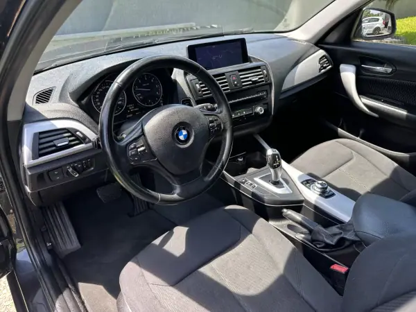 BMW 116 2012 - 10900 EUR, 245000 km - AUTO.MOTO.pt - 245000km - foto 23 de 51