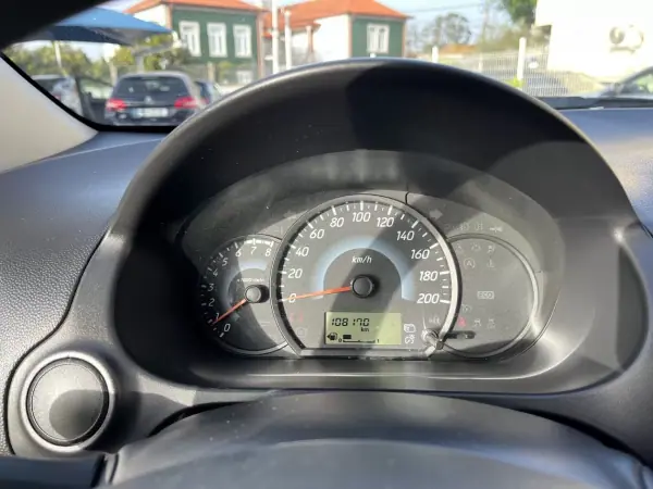 Mitsubishi Space Star 2020 - 8450 EUR, 108000 km - AUTO.MOTO.pt - 108000km - foto 14 de 35