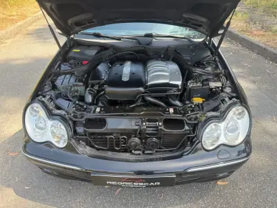 Mercedes-Benz C 220 2002 - 6450 EUR, 227000 km - AUTO.MOTO.pt - 227000km - foto 31 de 31