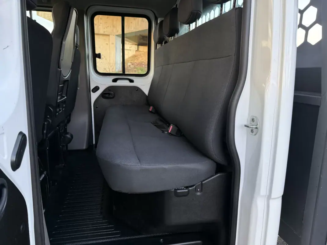 Renault Master 2.3 Dci L3 3.5T 135 cv C.Dupla 2020 - 25610 EUR, 107000 km - AUTO.MOTO.pt - 107000km - foto 20 de 29