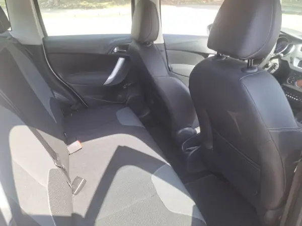 Citroën C3 2012 - 6500 EUR, 110000 km - AUTO.MOTO.pt - 110000km - foto 14 de 14
