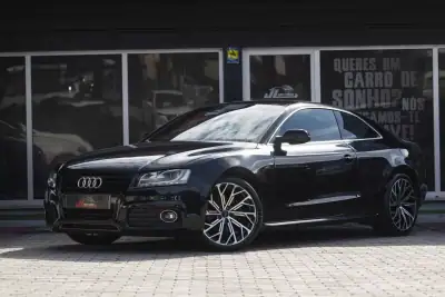 Audi A5 2012 - 18900 EUR, 209124 km - AUTO.MOTO.pt - 209124km - foto 4 de 30
