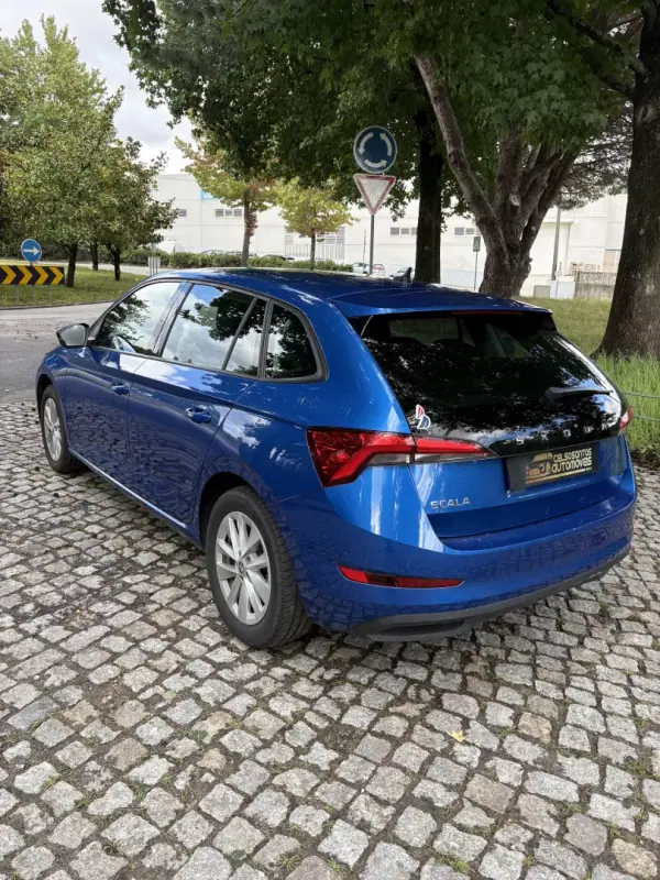 Skoda Scala 2024 - 16400 EUR, 49000 km - 49000km - foto 10 de 19