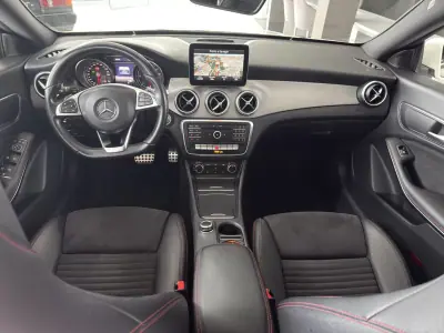 Mercedes-Benz CLA 220 2017 - 18900 EUR, 246604 km - AUTO.MOTO.pt - 246604km - foto 18 de 29