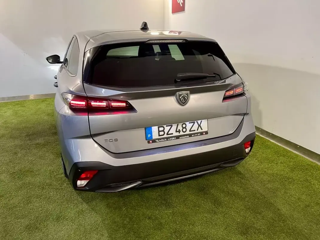 Peugeot 308 SW 2022 - 17950 EUR, 144000 km - AUTO.MOTO.pt - 144000km - foto 7 de 29