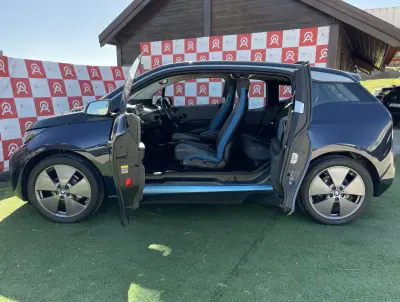 BMW i3 2020 - 22490 EUR, 92625 km - AUTO.MOTO.pt - 92625km - foto 27 de 29