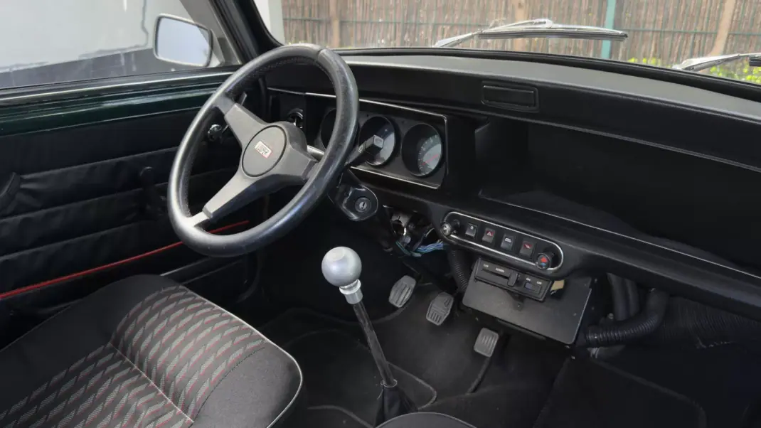 MINI Cooper 1991 - 22500 EUR, 79500 km - 79500km - foto 15 de 16