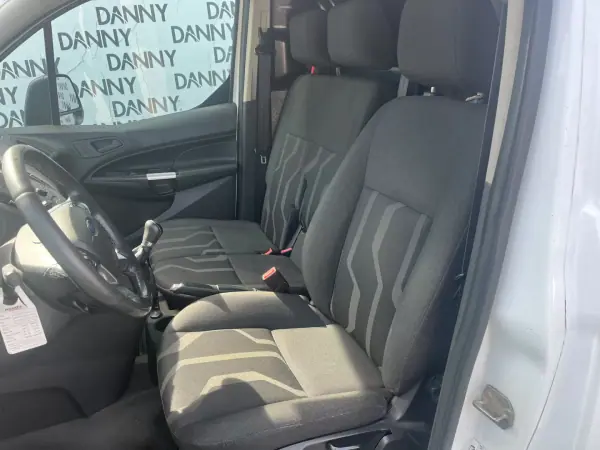 Ford Transit Connect 2016 — foto 3 de 8