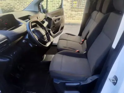 Peugeot Partner 2022 — photo 4 of 24