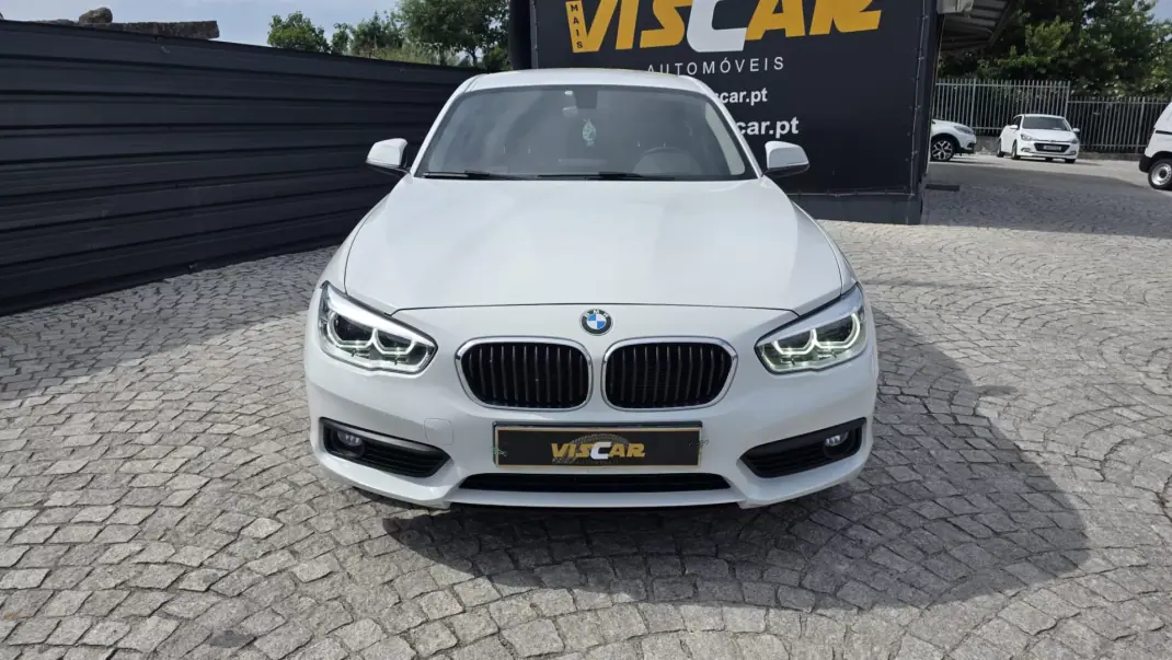 BMW 116 2016 - 16990 EUR, 176000 km - AUTO.MOTO.pt - 176000km - foto 7 de 9