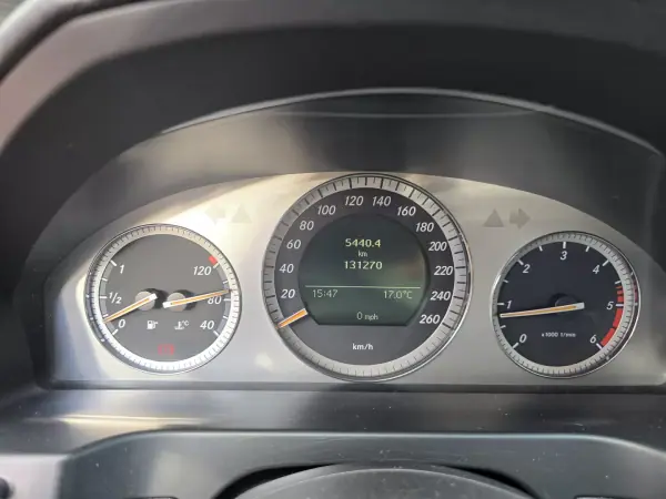 Mercedes-Benz C 220 2008 - 18950 EUR, 132000 km - AUTO.MOTO.pt - 132000km - foto 5 de 7