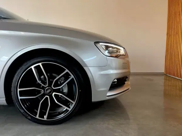 Audi A3 Cabrio 2015 - 17500 EUR, 150000 km - AUTO.MOTO.pt - 150000km - foto 42 de 60