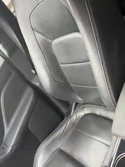 Jaguar F-Pace 2017 - 14000 EUR, 230000 km - 230000km - foto 5 de 8