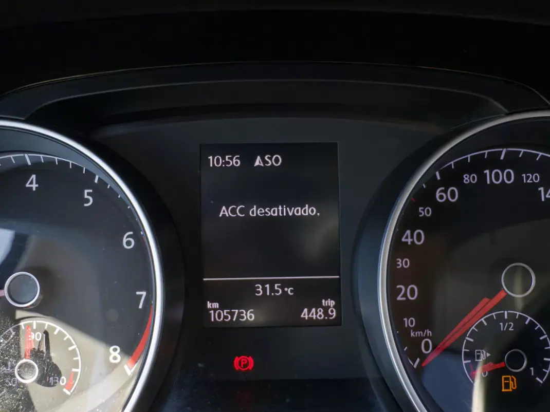 Volkswagen Golf 2018 - 14990 EUR, 105000 km - 105000km - foto 25 de 43