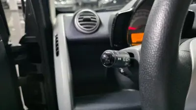 Smart Fortwo Cabrio 2013 - 9990 EUR, 98000 km - AUTO.MOTO.pt - 98000km - foto 8 de 34
