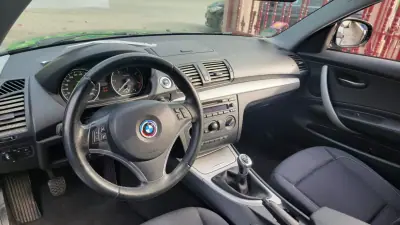 BMW 120 2011 - 11990 EUR, 230000 km - AUTO.MOTO.pt - 230000km - foto 19 de 23