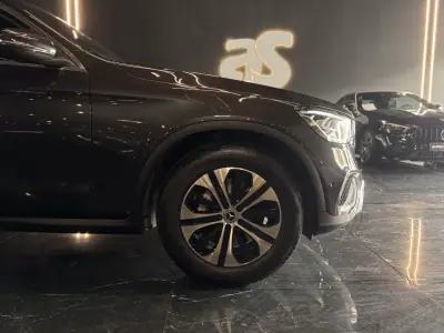 Mercedes-Benz GLC 300 2022 - 49990 EUR, 99800 km - AUTO.MOTO.pt - 99800km - foto 8 de 26