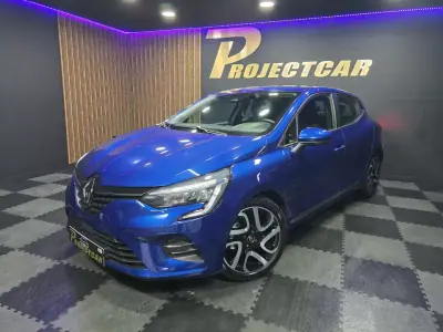Renault Clio 2021 - 14900 EUR, 56000 km - AUTO.MOTO.pt - 56000km - foto 18 de 25