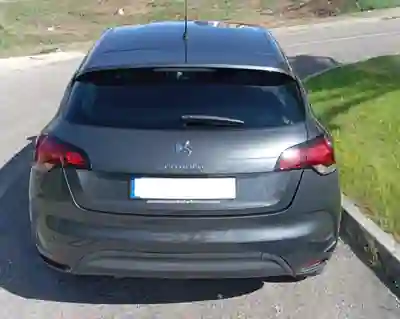 Citroën DS4 2012 - 7850 EUR, 182443 km - 182443km - foto 5 de 13