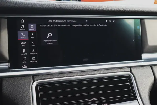 Porsche Panamera Sport Turismo 2019 - 67480 EUR, 97640 km - AUTO.MOTO.pt - 97640km - foto 42 de 71