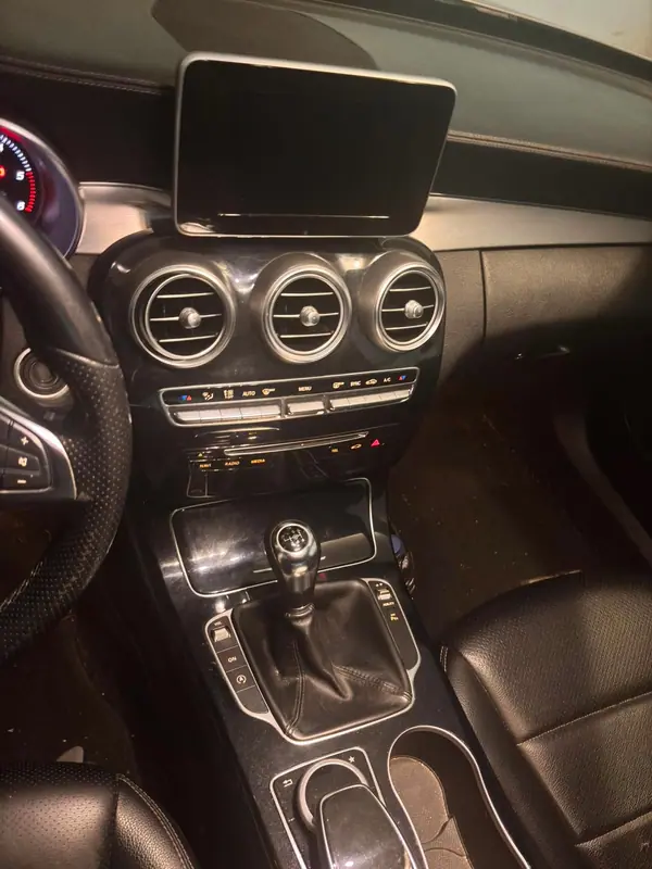 Mercedes-Benz C 220 2014 - 15500 EUR, 340000 km - 340000km - foto 9 de 9