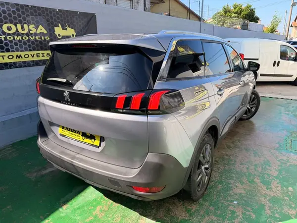 Peugeot 5008 1.6 HDI Allure 7 Lug. 2018 Diesel