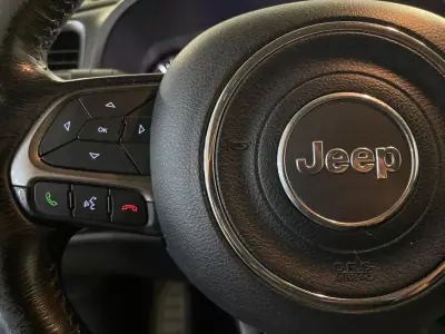 Jeep Renegade 2019 - 15950 EUR, 142000 km - AUTO.MOTO.pt - 142000km - foto 16 de 24