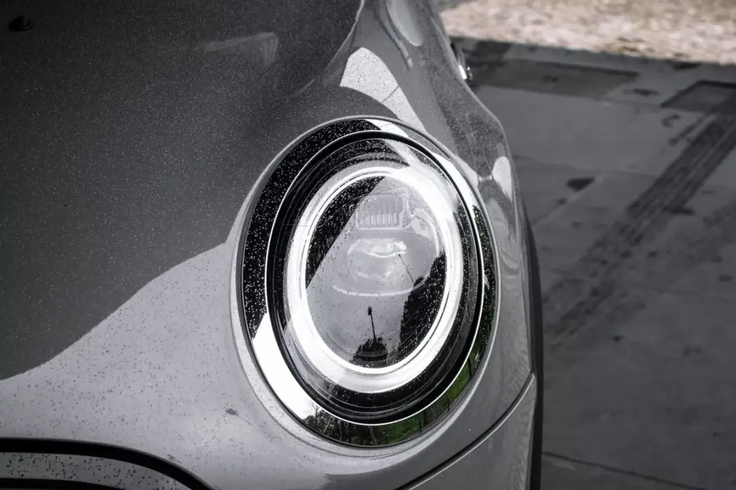 MINI 3 Portas 2021 - 17980 EUR, 78086 km - AUTO.MOTO.pt - 78086km - foto 3 de 34