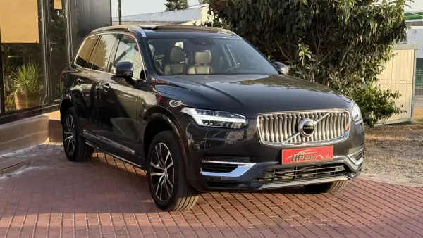 Volvo XC 90 2021 - 43990 EUR, 104000 km - AUTO.MOTO.pt - 104000km - foto 13 de 47