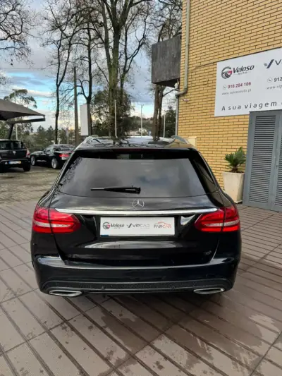 Mercedes-Benz C 200 2017 - 22500 EUR, 214300 km - AUTO.MOTO.pt - 214300km - foto 4 de 15