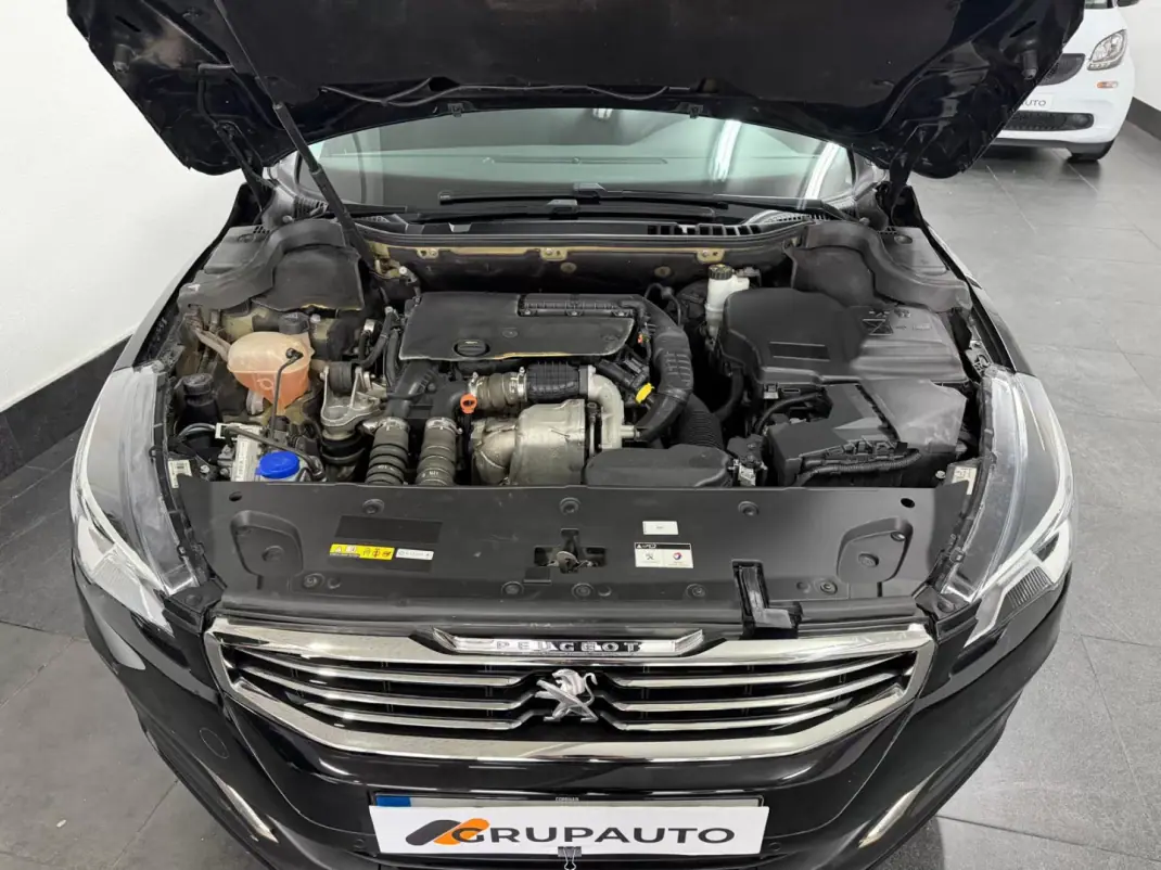 Peugeot 508 SW 2017 - 10990 EUR, 112000 km - AUTO.MOTO.pt - 112000km - foto 18 de 20