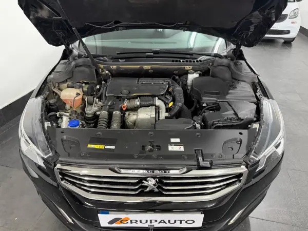 Peugeot 508 SW 2017 - 10990 EUR, 112000 km - AUTO.MOTO.pt - 112000km - foto 18 de 20
