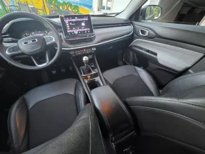 Jeep Compass 2021 - 20900 EUR, 142000 km - AUTO.MOTO.pt - 142000km - foto 35 de 65