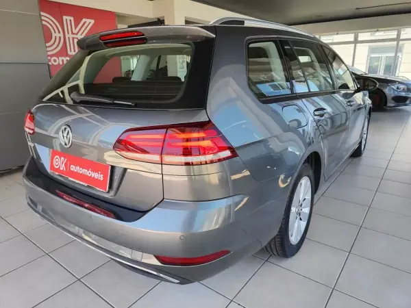 Volkswagen Golf Variant 2019 - 18250 EUR, 35000 km - AUTO.MOTO.pt - 35000km - foto 3 de 23