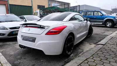 Peugeot RCZ 2011 - 11500 EUR, 126000 km - AUTO.MOTO.pt - 126000km - foto 7 de 14
