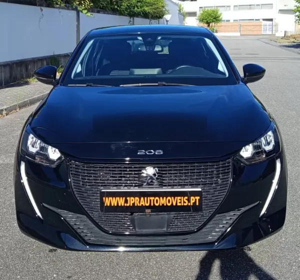 Peugeot e-208 2020 - 15990 EUR, 77600 km - AUTO.MOTO.pt - 77600km - foto 2 de 18